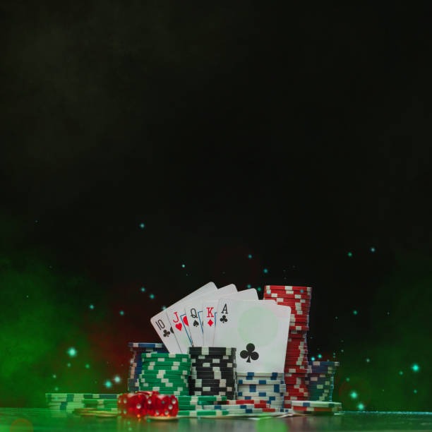 erek2 72 mobile app interface showing football betting and live casino options